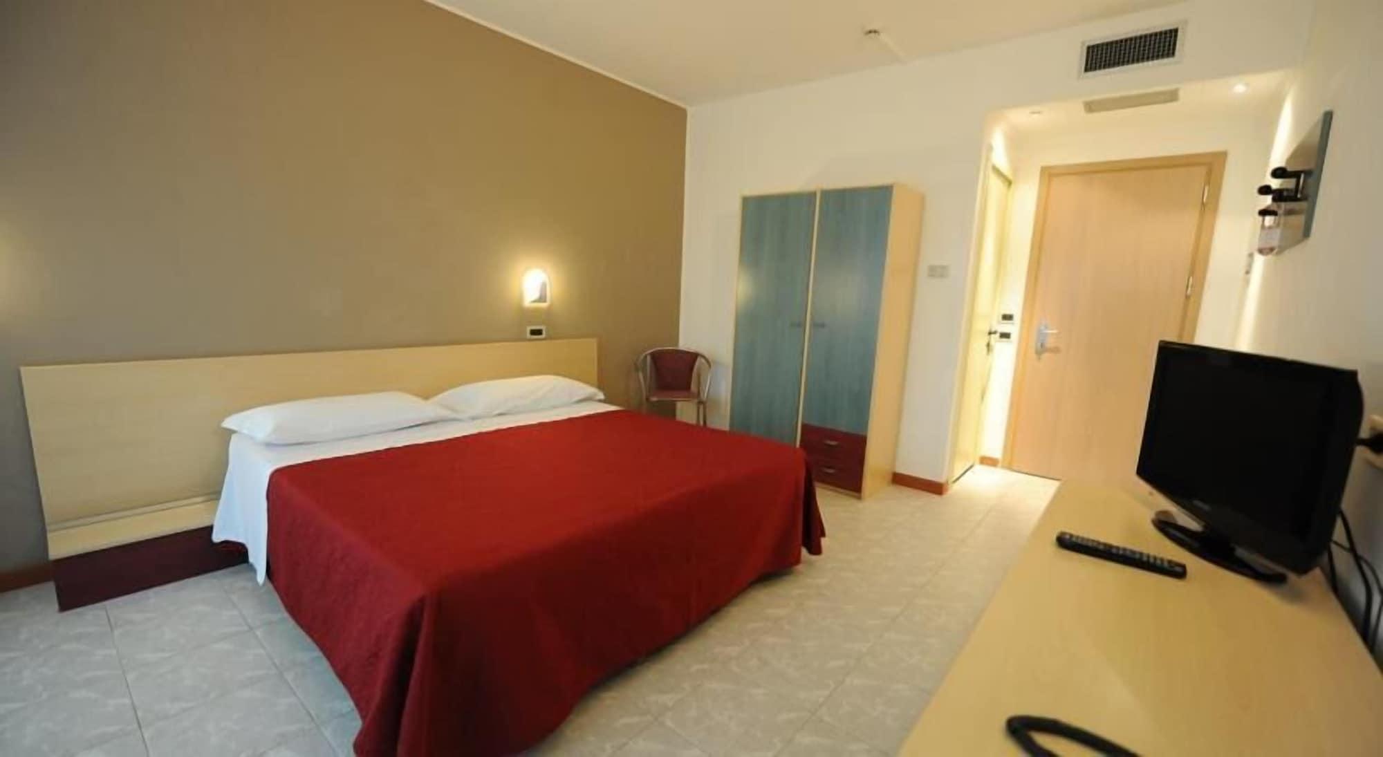 Hotel Elvezia Pesaro Ngoại thất bức ảnh